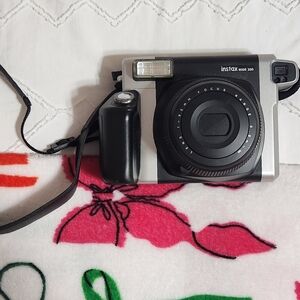 Fuji instax wide 300